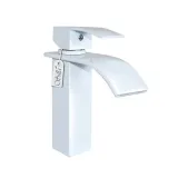 bateria-umywalkowa-cascade-biala