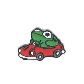 przypinka-zaba-zabka-w-aucie-metalowa-pins-broszka