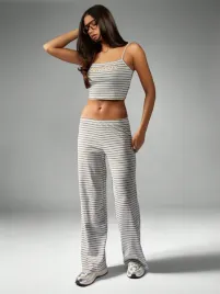 komplet-damski-luzny-w-paski-z-topem-wide-leg-playboy-missguided-l-40