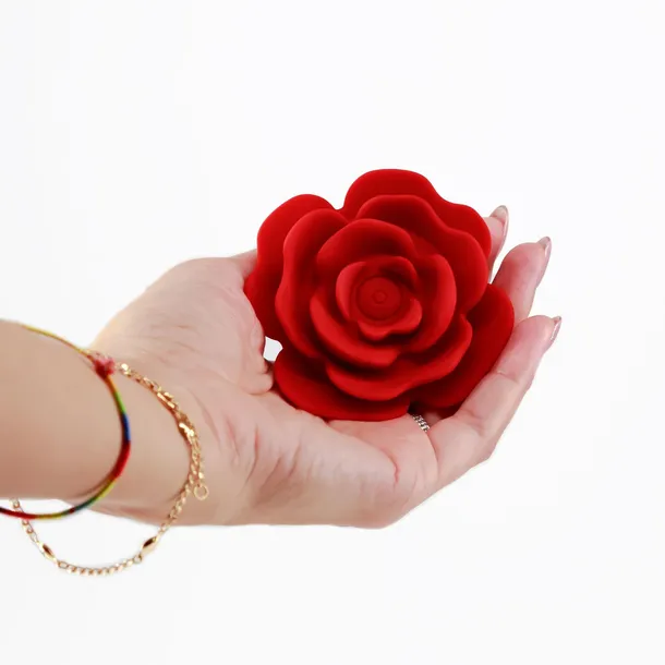 crushious-romeo-thrusting-anal-plug-with-remote-control