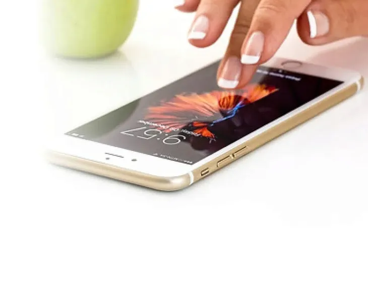 lcd-ekran-dotyk-ramka-iphone-5-bialy-a1429-stan-nowy-marka-apple
