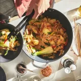 wok-ikea-365-32-cm-waga-z-opakowaniem-1-2-kg-linia-ikea-365