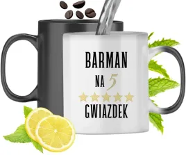 kubek-magiczny-dla-barmana-zmieniajacy-kolor
