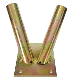 uchwyt-do-flagi-podwojny-ocynkowany-fasadowy-elewacyjny-standard
