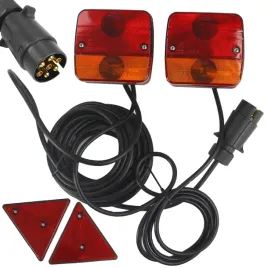 zestaw-lamp-do-przyczepki-swiatla-tylne-trojkat-homologacja-e4-12v-7pin