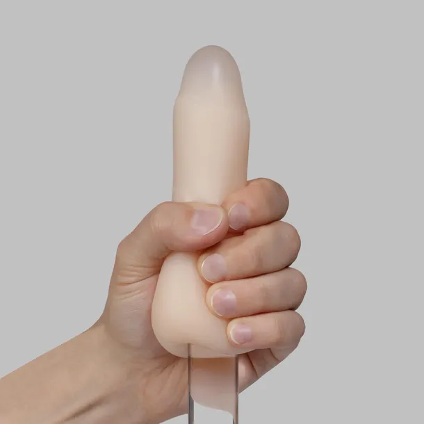 crushious-ezy-egg-the-novice-masturbator-egg