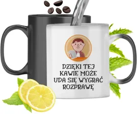 kubek-magiczny-dla-prawnika-zmieniajacy-kolor