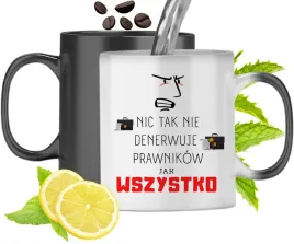 kubek-magiczny-dla-prawnika-zmieniajacy-kolor